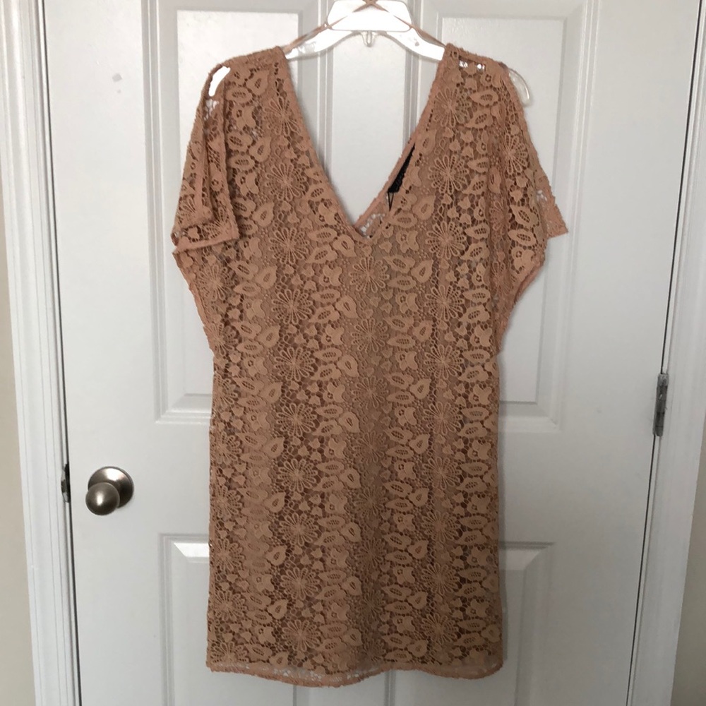 Zara women nude lace dress